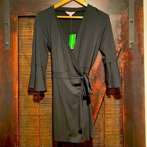 Lilly Pulitzer Karlie Wrap Romper Size Small